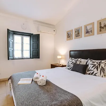 Casa Antonio Moreira