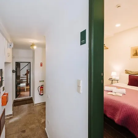 Casa António Moreira Óbidos