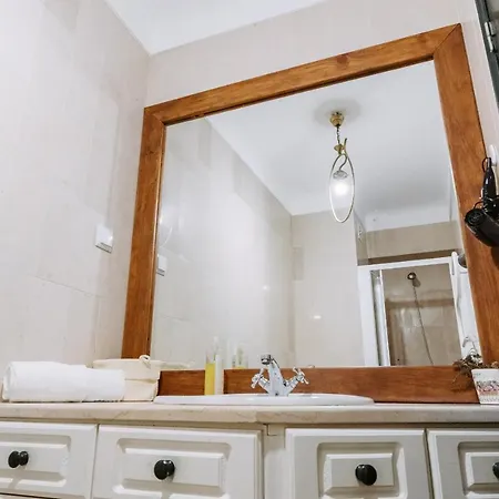 Casa António Moreira *