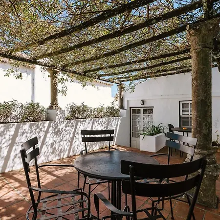Casa Antonio Moreira 오비도스