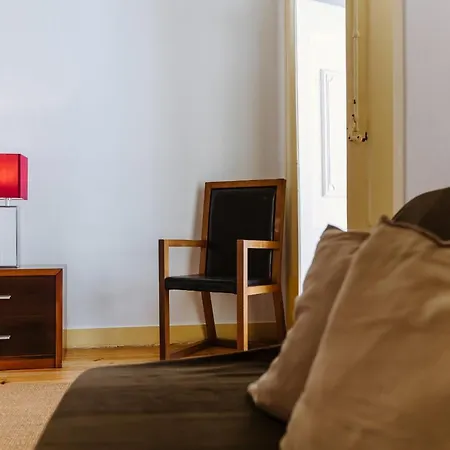 Casa António Moreira *